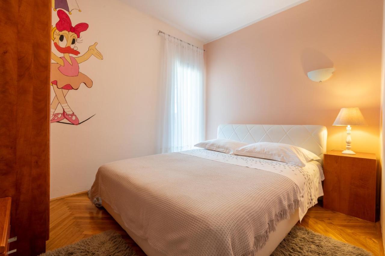 Apartment Vranjes *